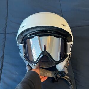 SPY Kids White Ski Helmet with BOLLE Goggles